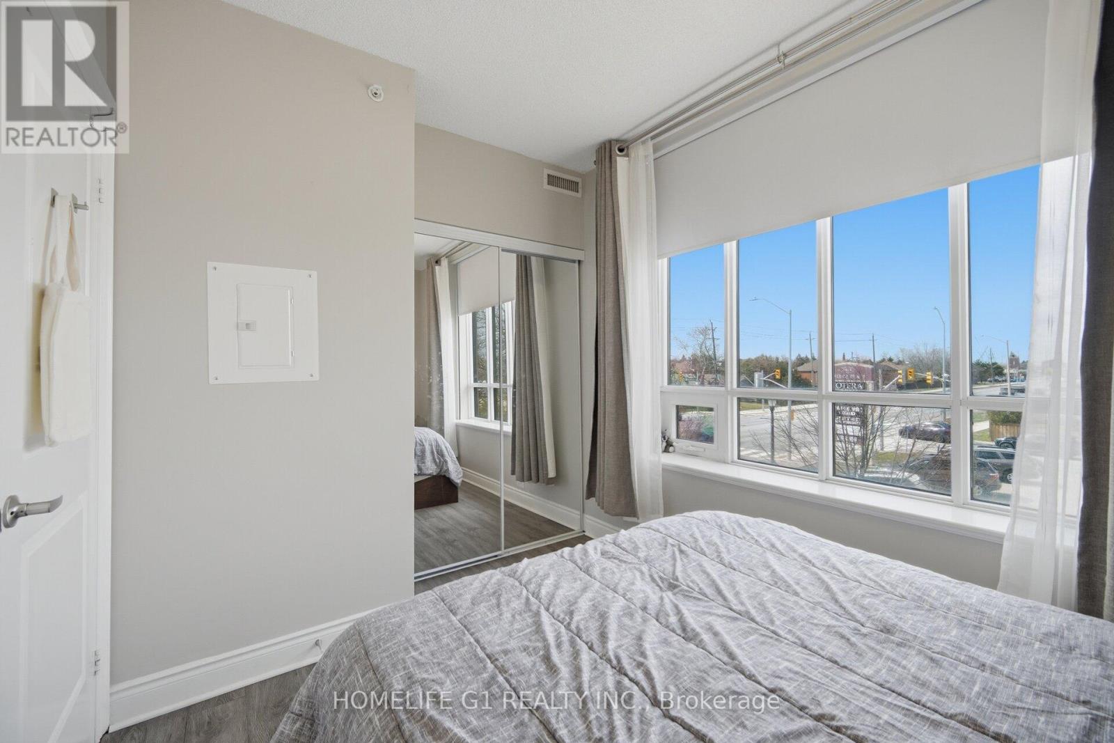 212 - 2396 Major Mackenzie Drive, Vaughan, Ontario  L6A 3Y7 - Photo 12 - N13000116