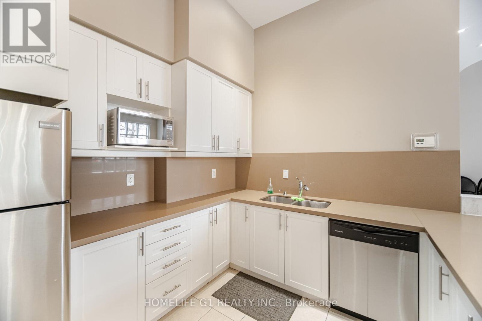 212 - 2396 Major Mackenzie Drive, Vaughan, Ontario  L6A 3Y7 - Photo 30 - N13000116