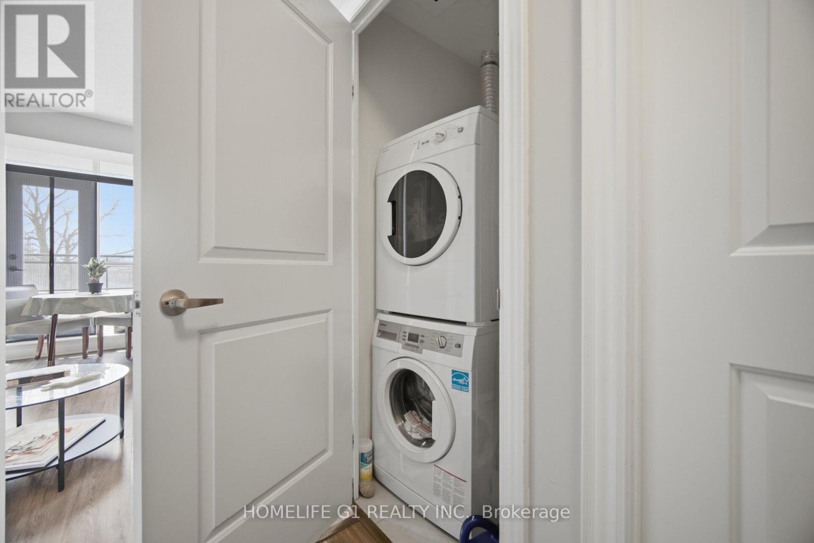 212 - 2396 Major Mackenzie Drive, Vaughan, Ontario  L6A 3Y7 - Photo 19 - N13000116