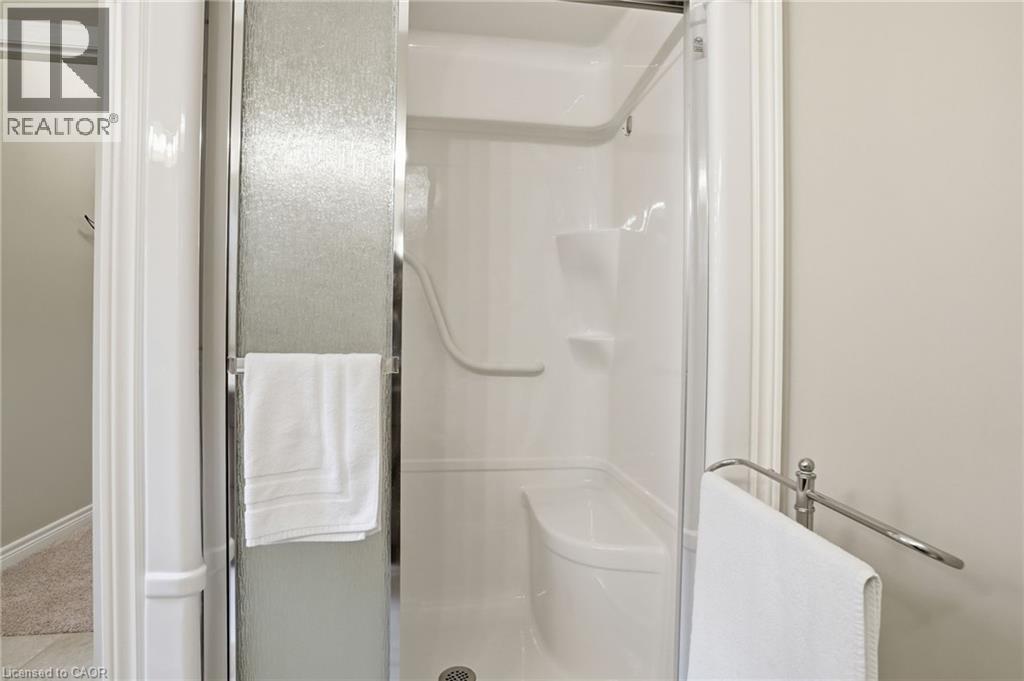 215 Vansickle Road Unit# 8, St. Catharines, Ontario  L2S 0E3 - Photo 21 - 40822071