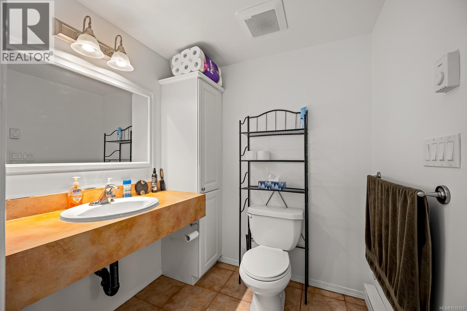 261 Alder St, Campbell River, British Columbia  V9W 2N6 - Photo 37 - 1032563