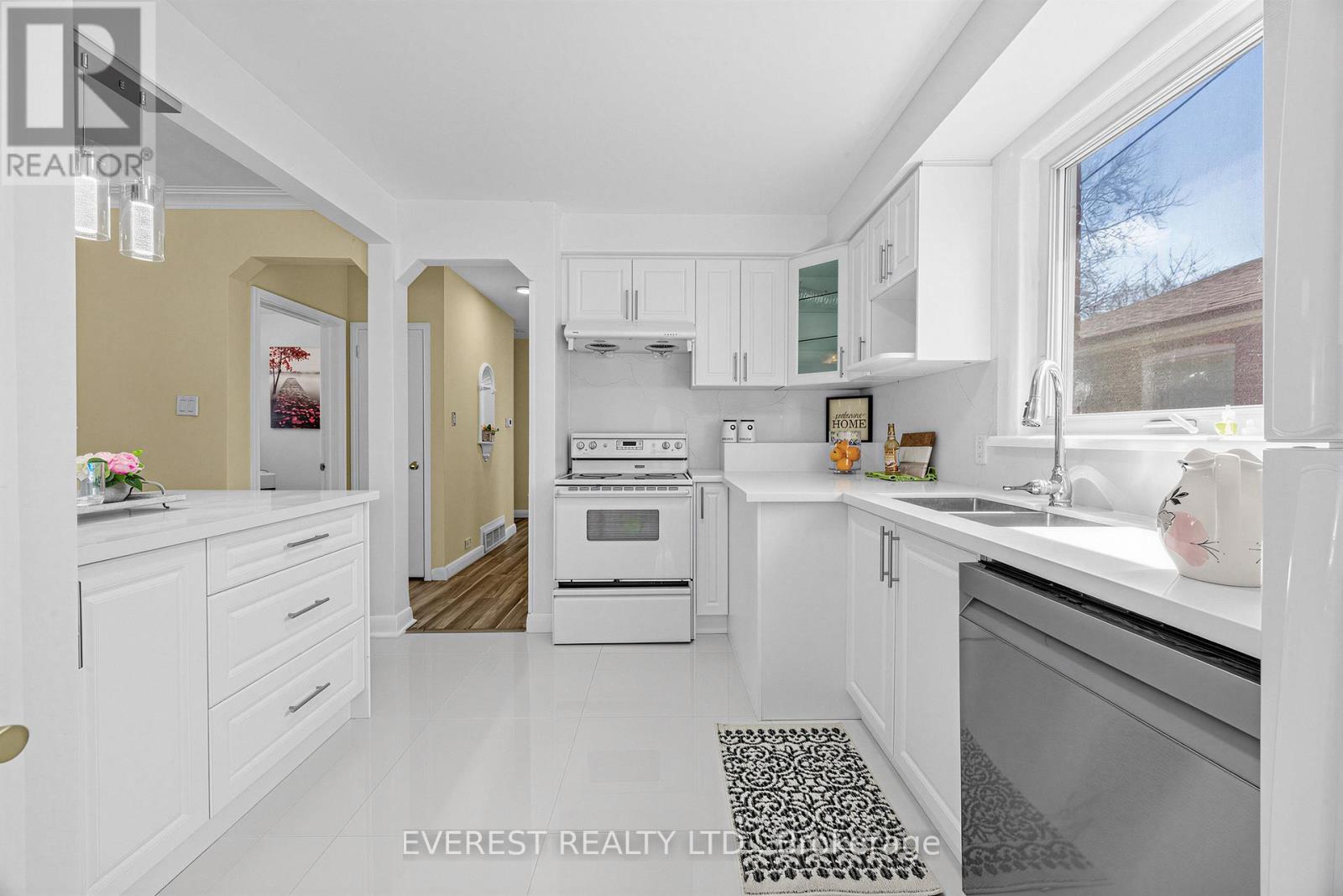 45 Kilgreggan Crescent, Toronto, Ontario  M1J 1S4 - Photo 14 - E13015984