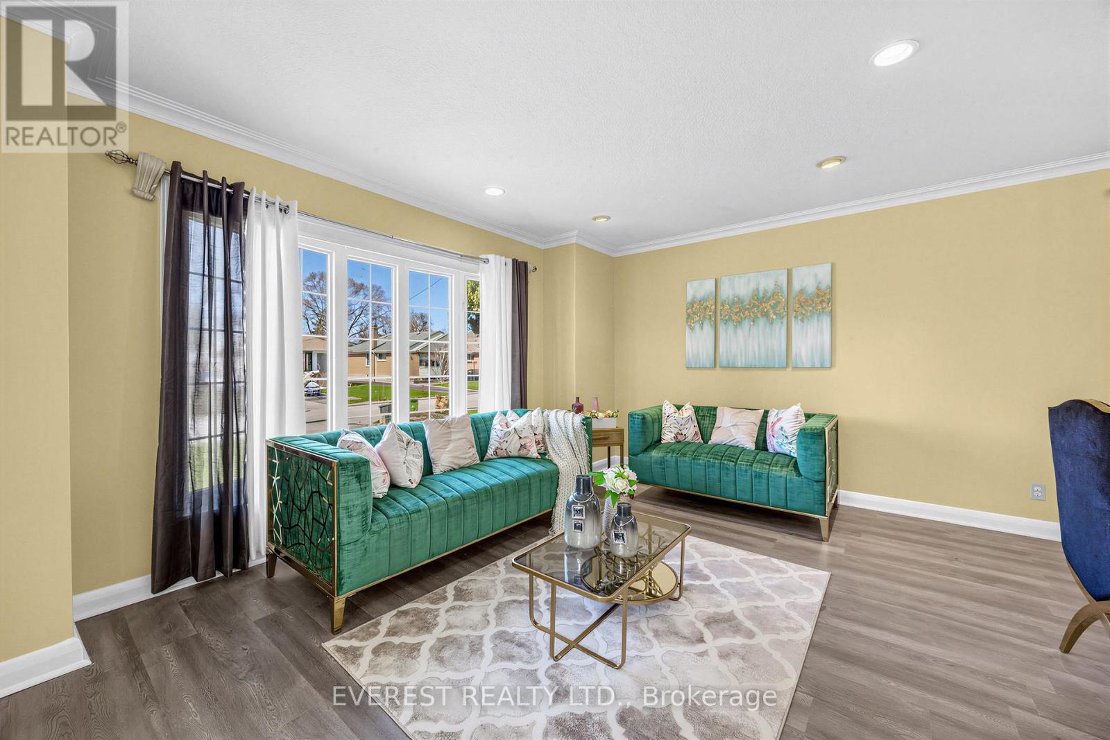 45 Kilgreggan Crescent, Toronto, Ontario  M1J 1S4 - Photo 7 - E13015984