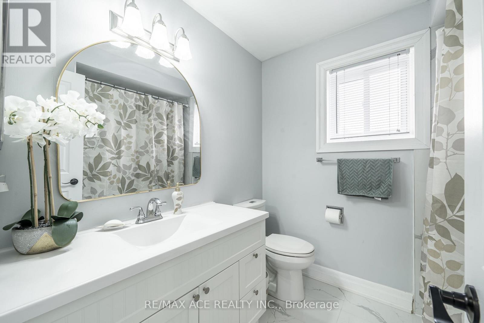 4 Broughton Court, Whitby (Pringle Creek), Ontario  L1N 6Y8 - Photo 30 - E13016018