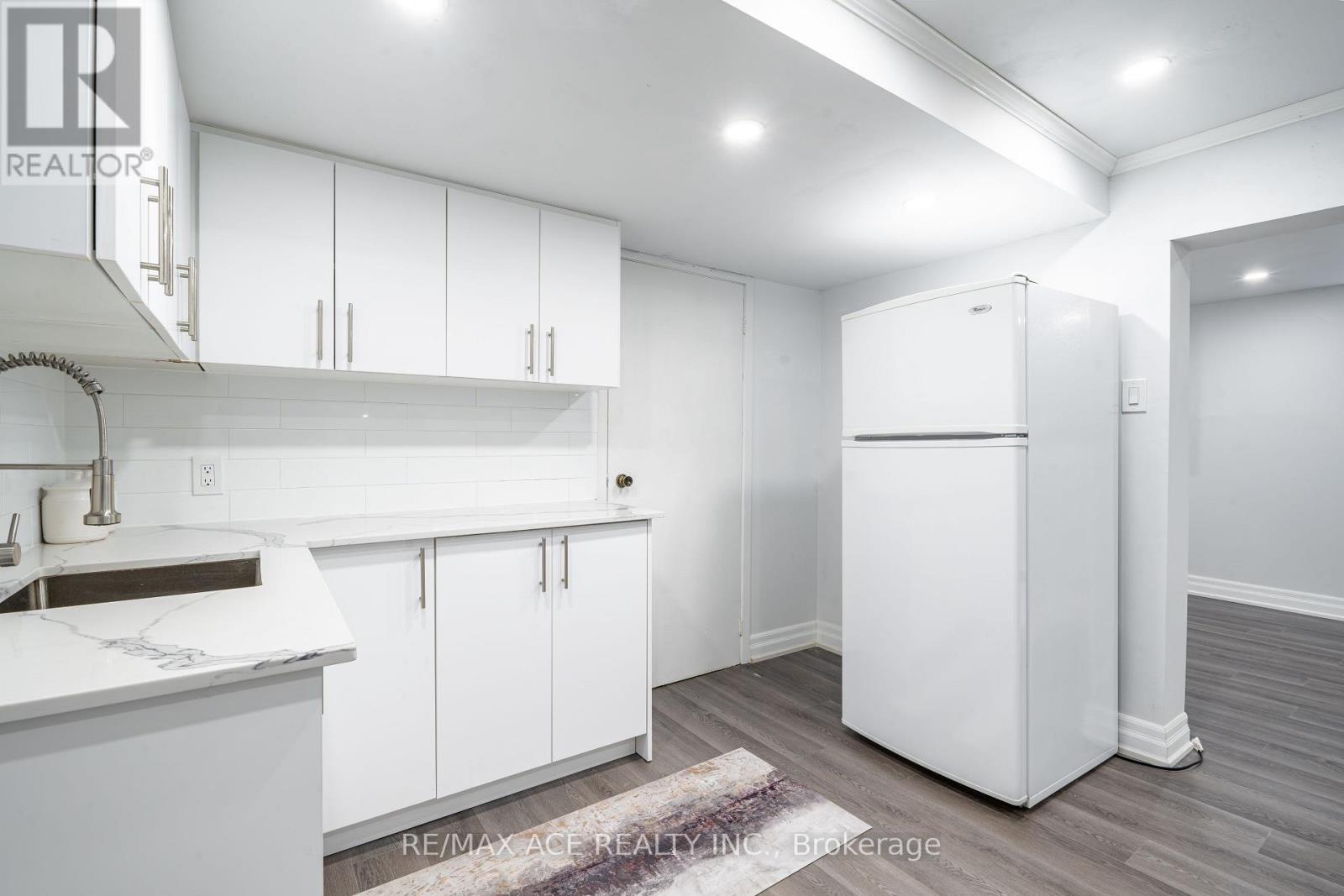 4 Broughton Court, Whitby (Pringle Creek), Ontario  L1N 6Y8 - Photo 39 - E13016018