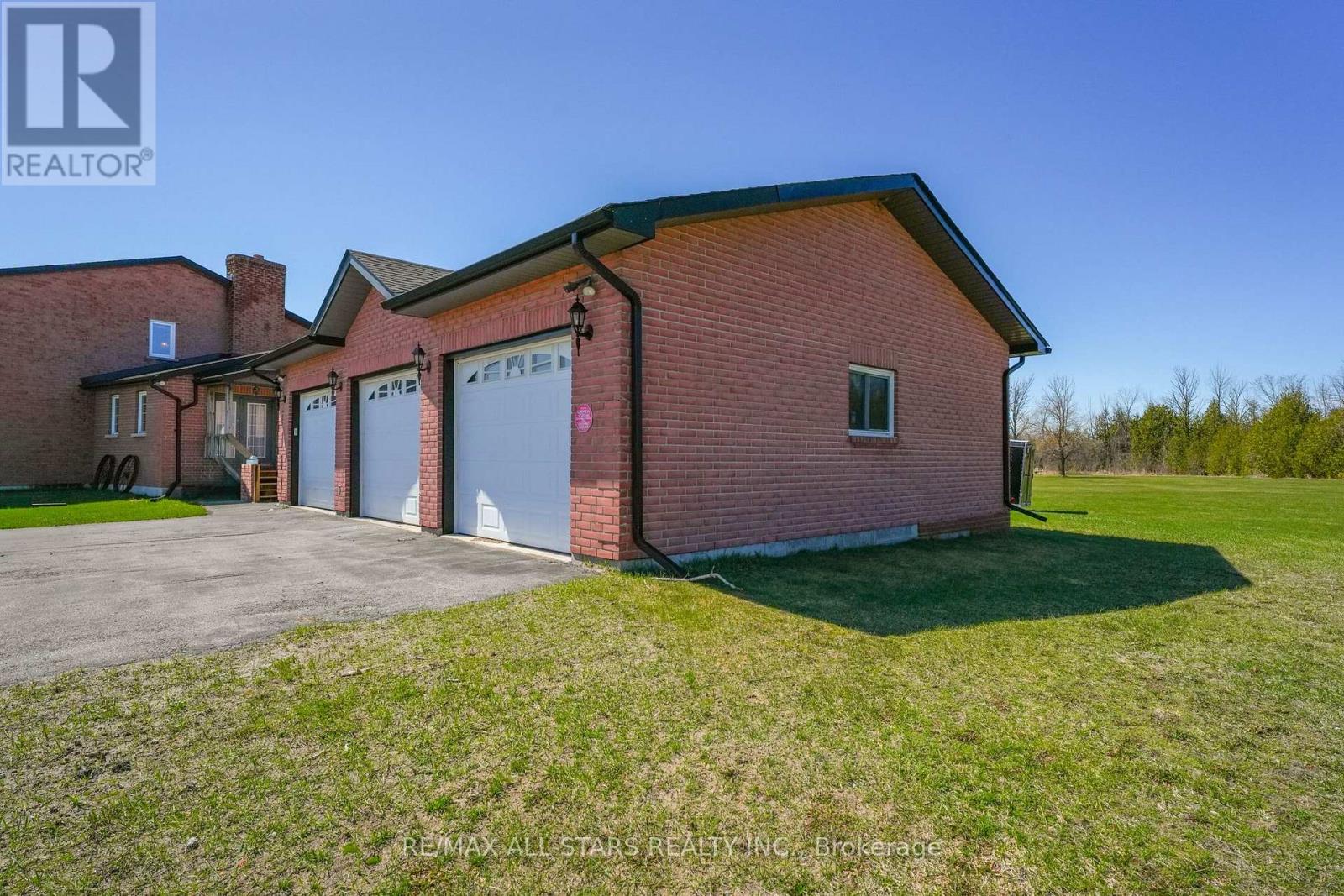 25472 Lakeridge Road, Georgina (Pefferlaw), Ontario  L0E 1N0 - Photo 6 - N13002826