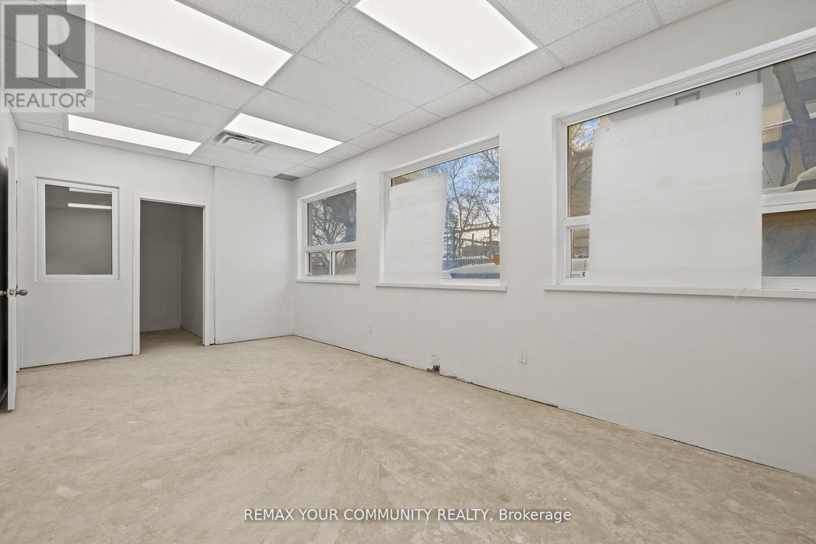 102 - 171 Main Street S, Newmarket, Ontario  L3Y 3Y9 - Photo 6 - N13015986