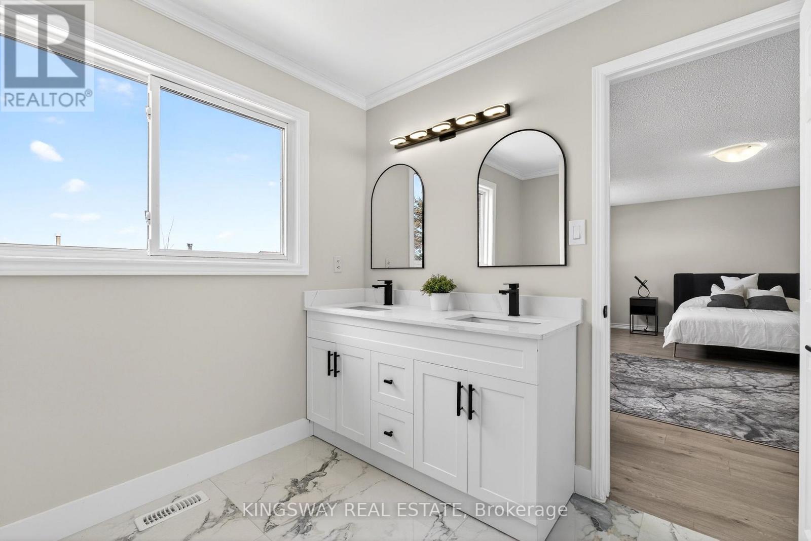 325 Salisbury Lane, Newmarket, Ontario  L3Y 8A6 - Photo 22 - N13016010