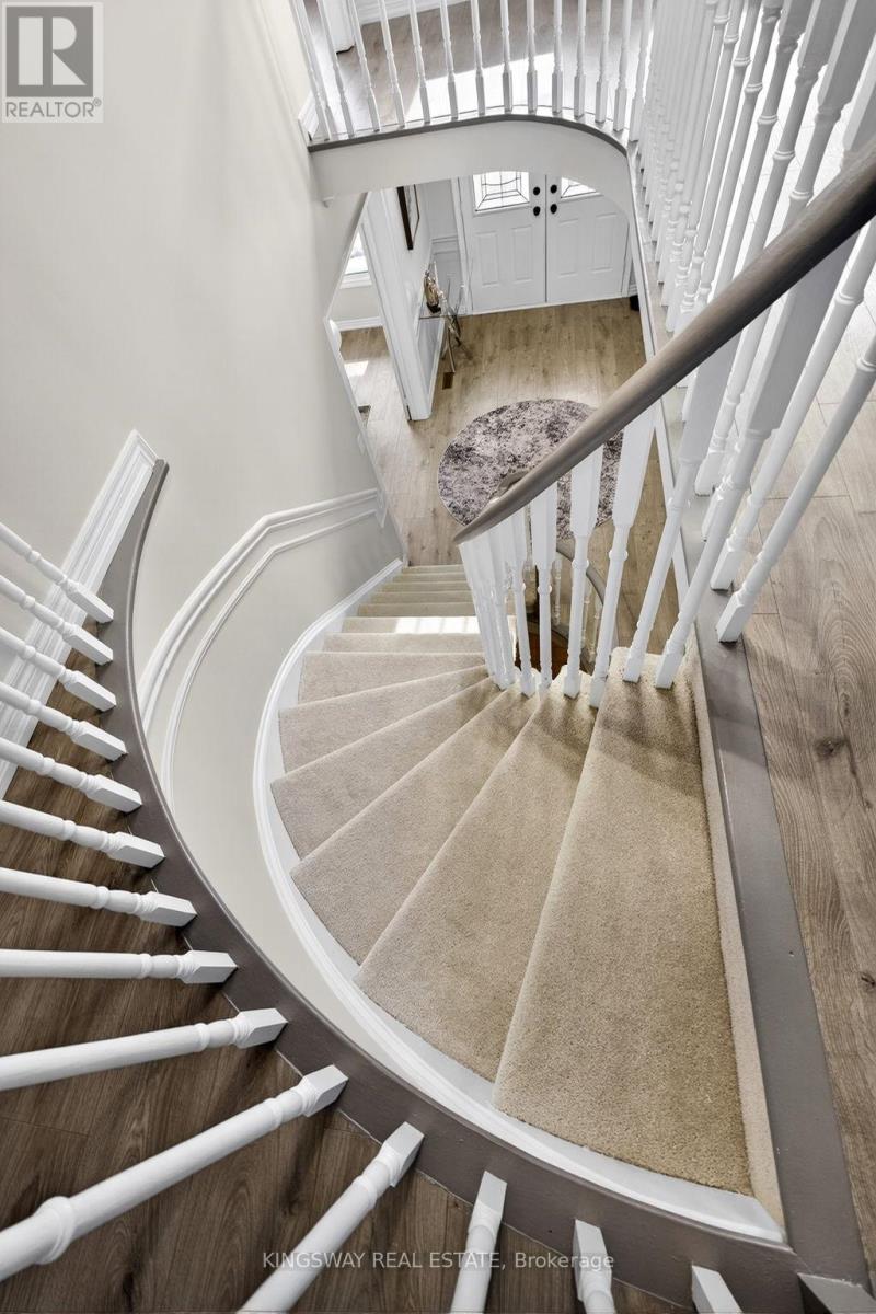 325 Salisbury Lane, Newmarket, Ontario  L3Y 8A6 - Photo 31 - N13016010