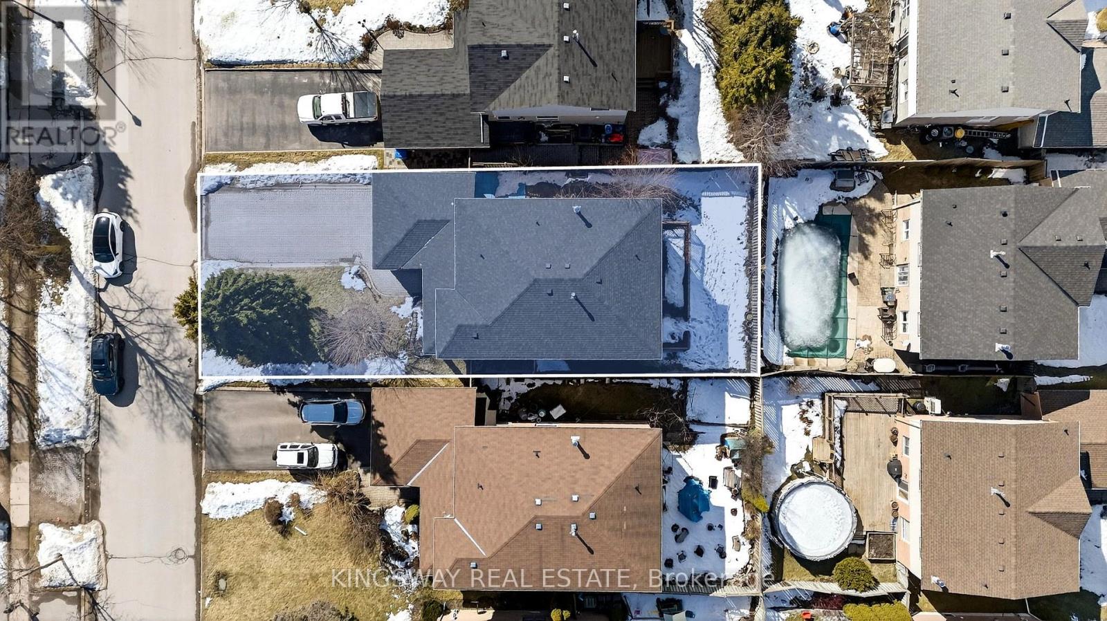 325 Salisbury Lane, Newmarket, Ontario  L3Y 8A6 - Photo 41 - N13016010