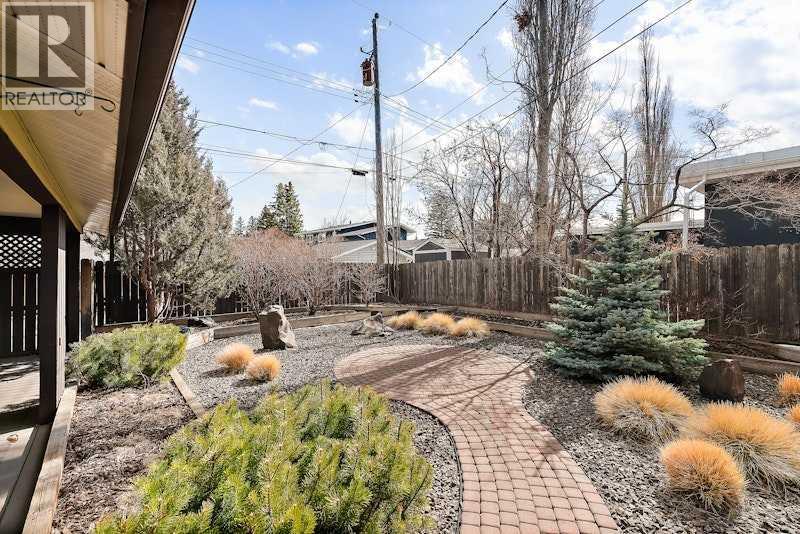 5811 Londonderry Crescent Sw, Calgary, Alberta  T3E 5X7 - Photo 6 - A2302818