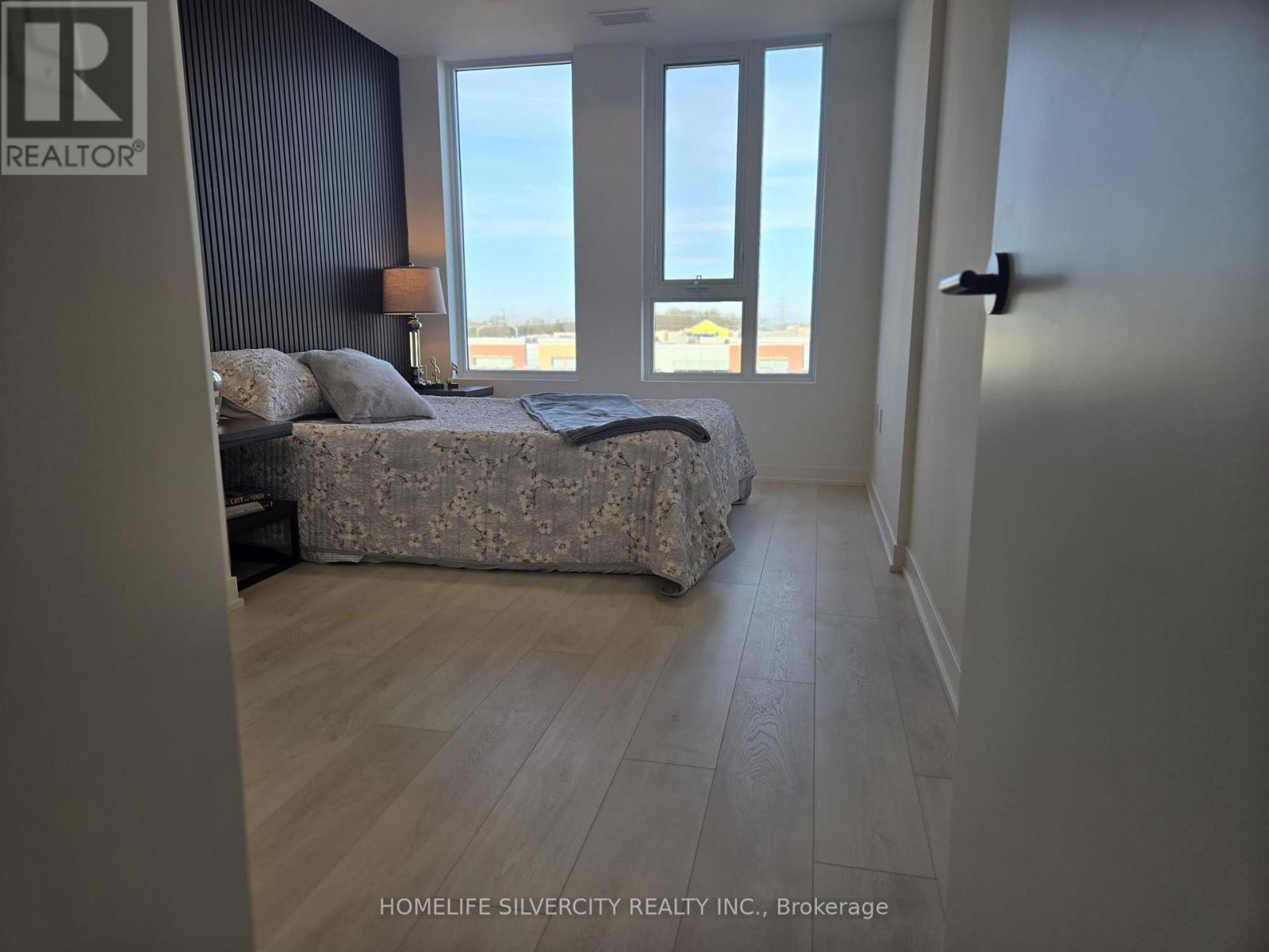 424 - 4878 Powers Common, Burlington, Ontario  L7M 2B4 - Photo 2 - W13015998