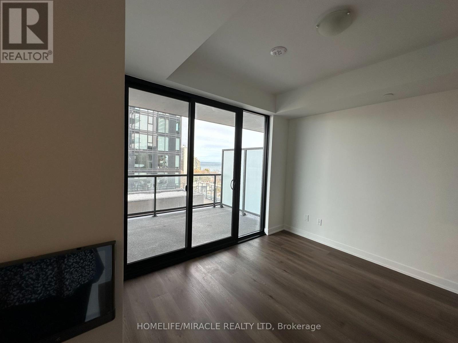 603 - 2075 Lakeshore Road, Burlington, Ontario  L7R 0H3 - Photo 8 - W13016014