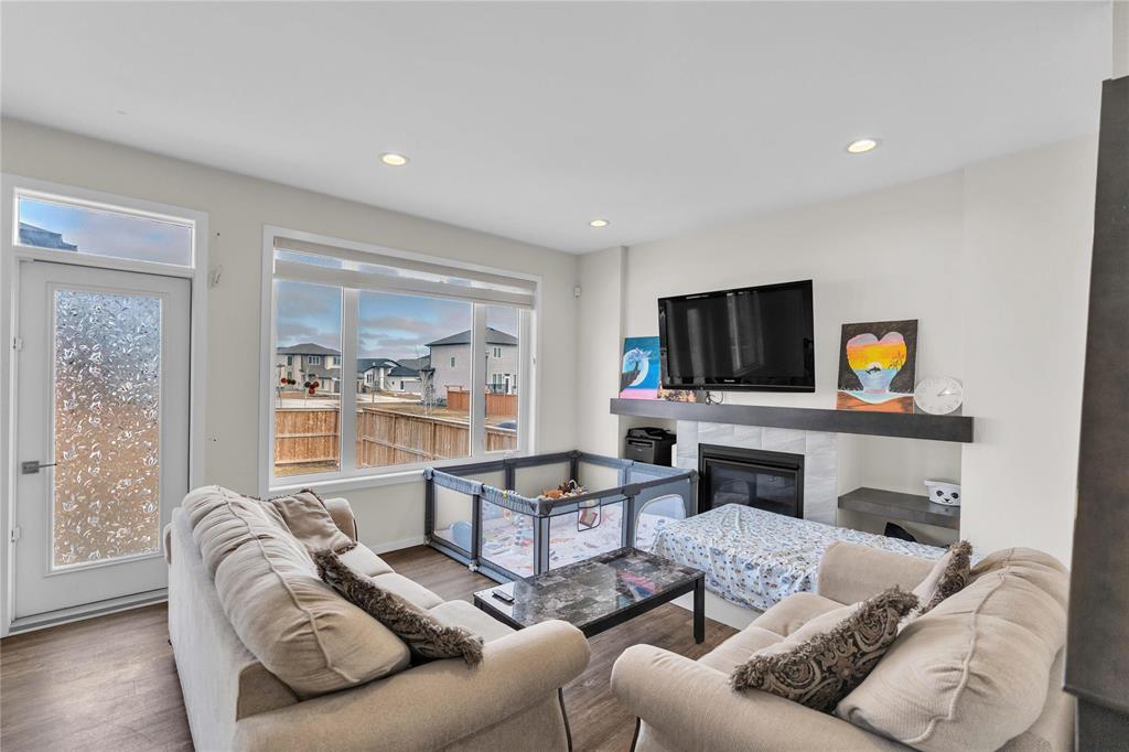 147 Berry Hill Road, Winnipeg, Manitoba  R3Y 2A7 - Photo 10 - 202607567