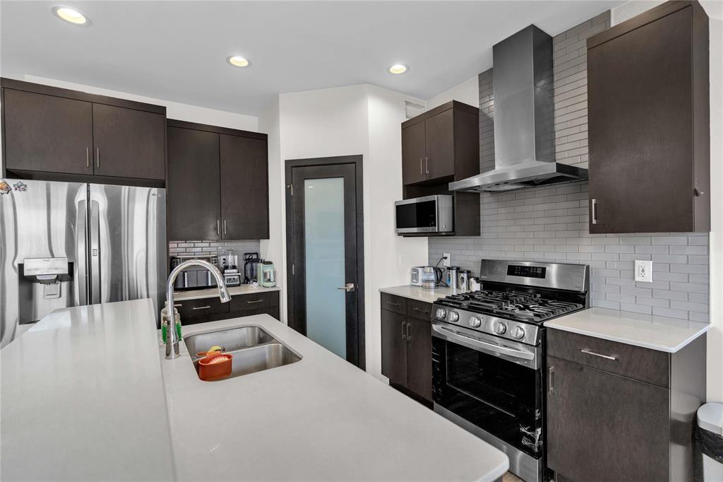 147 Berry Hill Road, Winnipeg, Manitoba  R3Y 2A7 - Photo 14 - 202607567