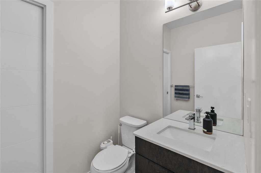 147 Berry Hill Road, Winnipeg, Manitoba  R3Y 2A7 - Photo 8 - 202607567