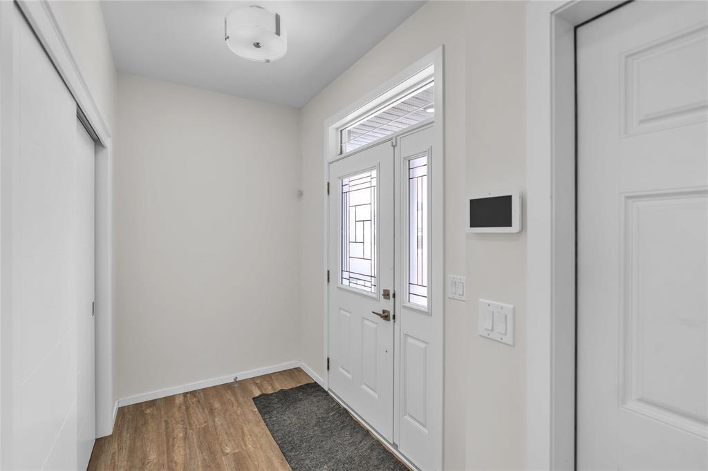 147 Berry Hill Road, Winnipeg, Manitoba  R3Y 2A7 - Photo 6 - 202607567