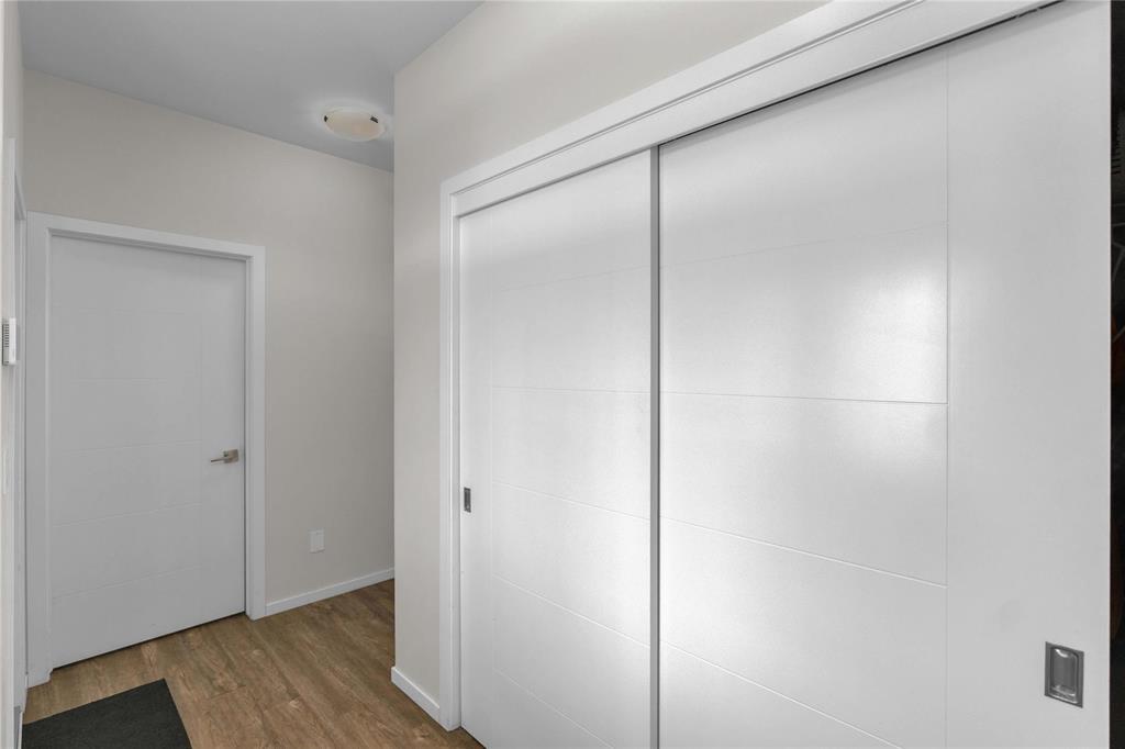 147 Berry Hill Road, Winnipeg, Manitoba  R3Y 2A7 - Photo 7 - 202607567