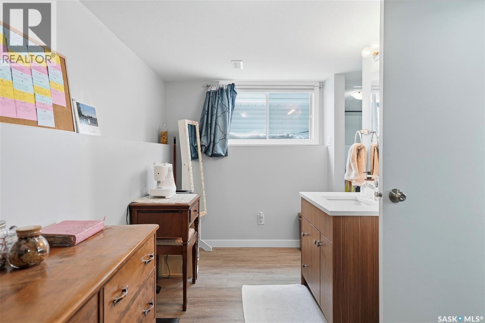 3154 33rd Street W, Saskatoon, Saskatchewan  S7L 6V5 - Photo 24 - SK033271