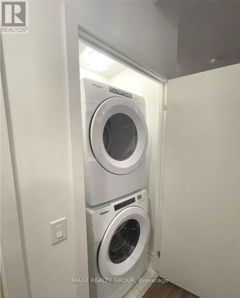 414 - 55 Duke Street, Kitchener, Ontario  N2H 0B7 - Photo 17 - X13015974