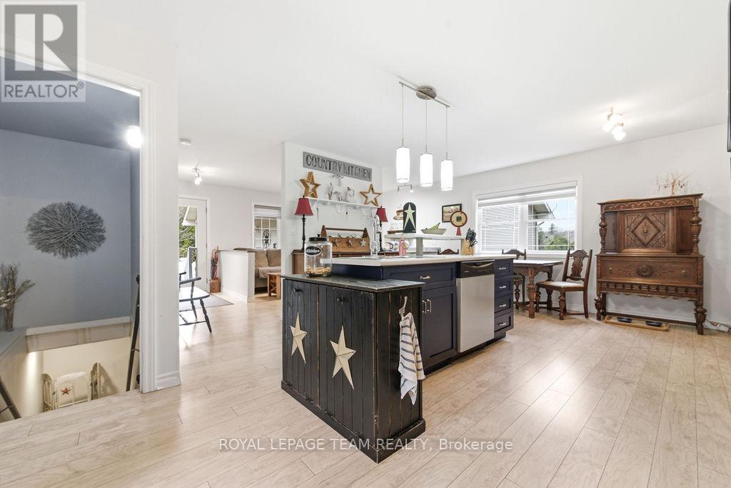 5195 Mcdonald's Corners Road, Lanark Highlands, Ontario  K0G 1M0 - Photo 34 - X13009858