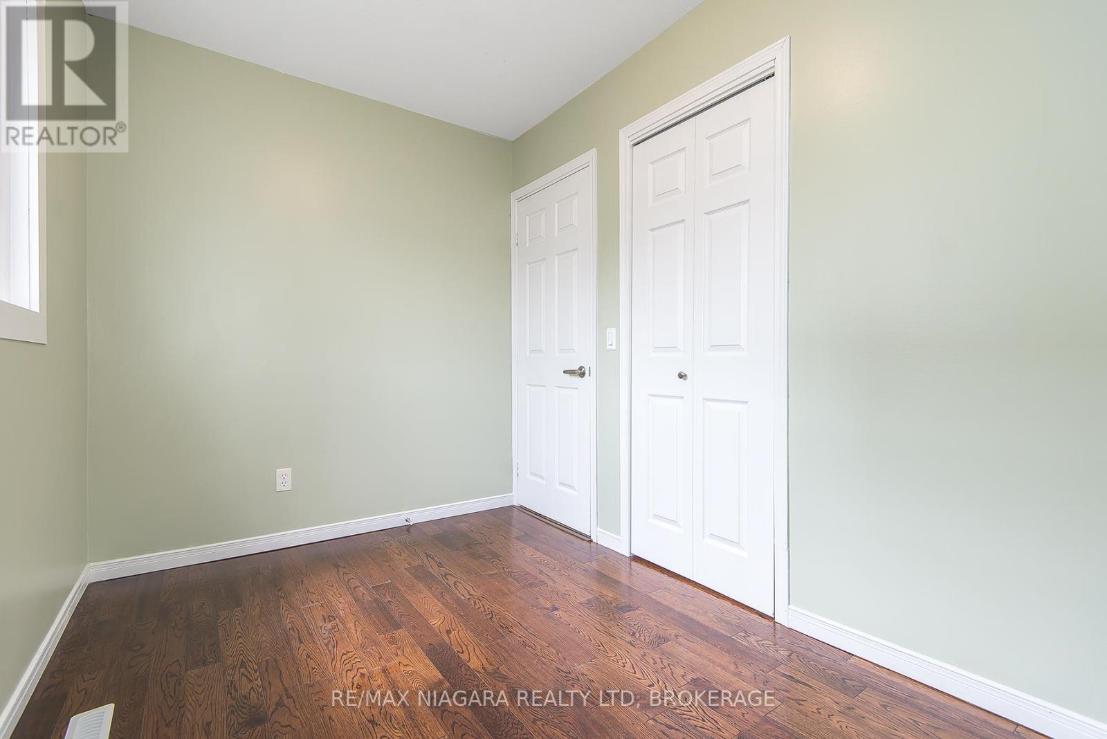 243 North Street N, Fort Erie, Ontario  L2A 3R9 - Photo 18 - X12701192