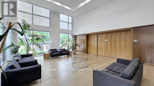 3001 - 225 Webb Drive, Mississauga, Ontario  L5B 4P2 - Photo 6 - W12860196