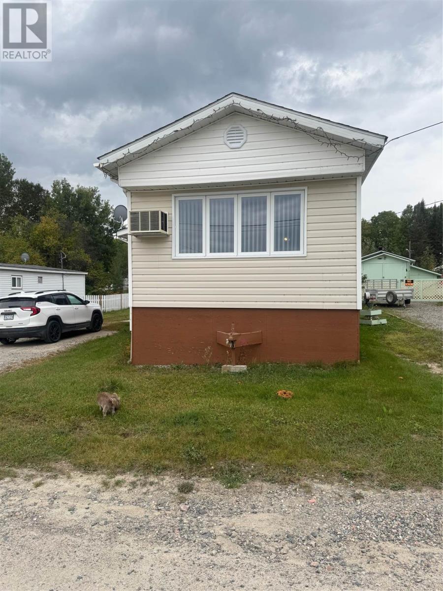 5 Fontaine Dr, Chapleau, Ontario  P0M 1K0 - Photo 25 - SM260708