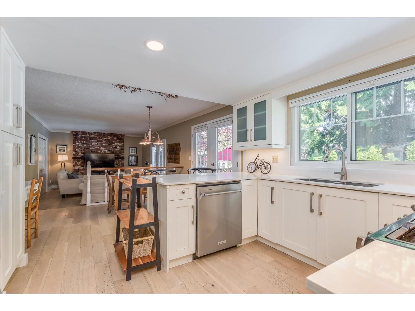 12673 Ocean Cliff Drive, Surrey, British Columbia  V4A 5Z6 - Photo 7 - R3112683