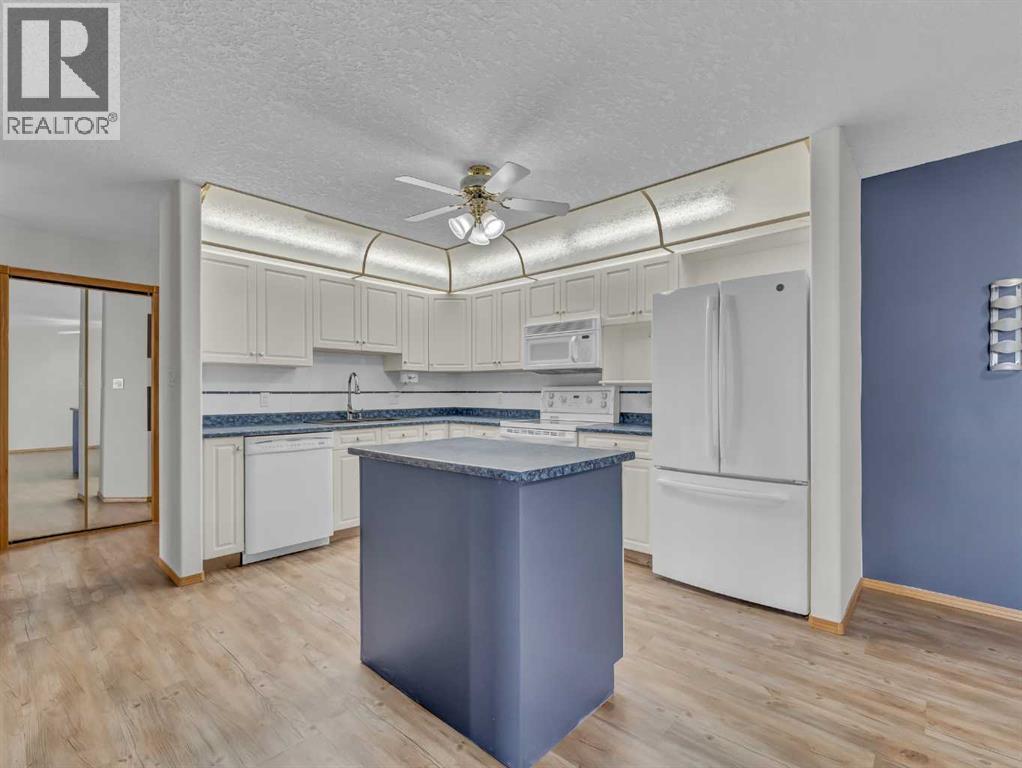 429, 1535 Southview Drive Se, Medicine Hat, Alberta  T1B 4H8 - Photo 11 - A2294973