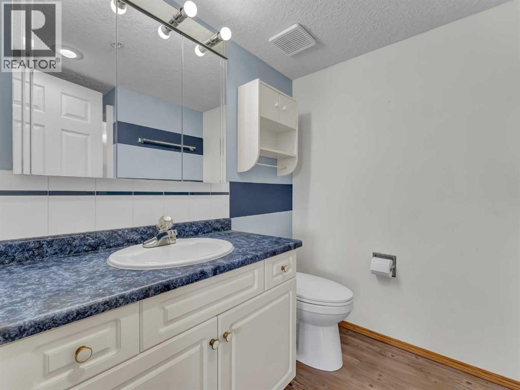 429, 1535 Southview Drive Se, Medicine Hat, Alberta  T1B 4H8 - Photo 26 - A2294973