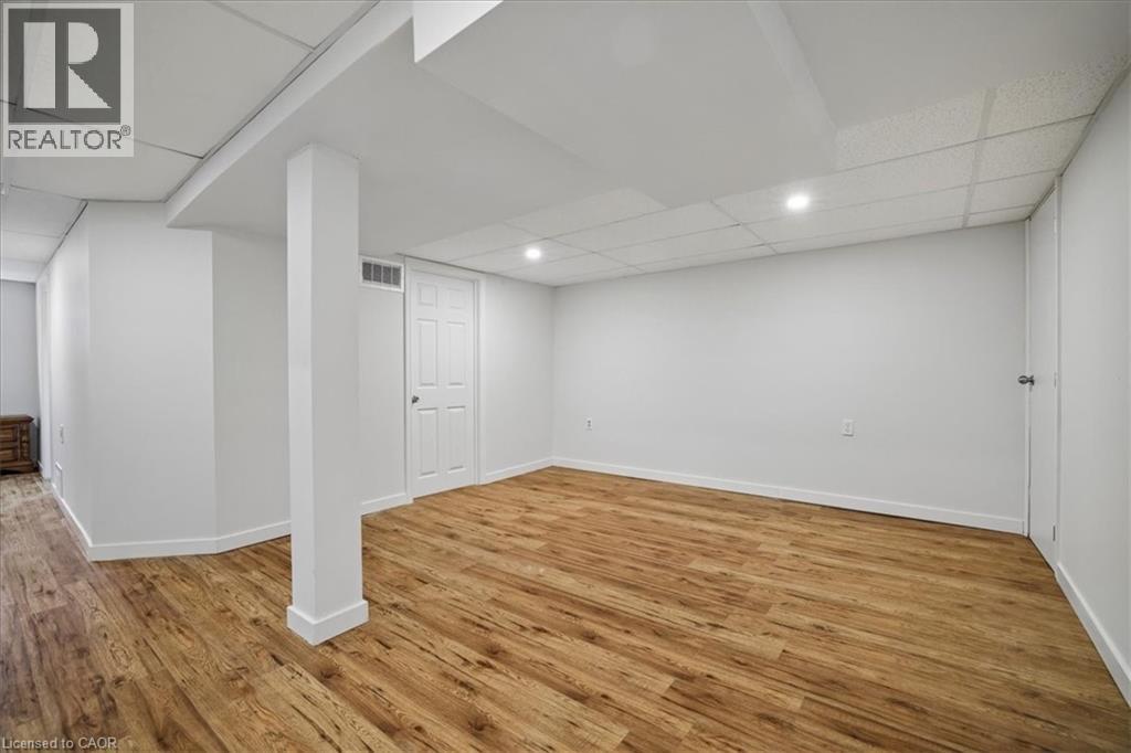 2208 Melissa Crescent, Burlington, Ontario  L7P 4J7 - Photo 38 - 40821093