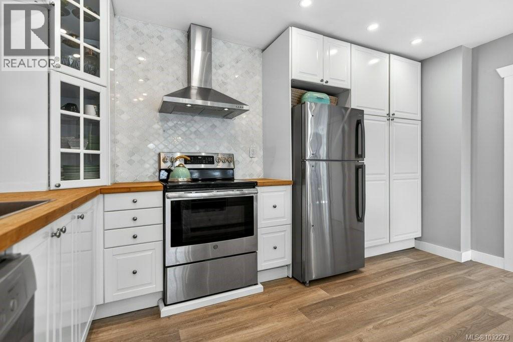 276 Winter Harbour Rd, Winter Harbour, British Columbia  V0N 3L0 - Photo 30 - 1032273