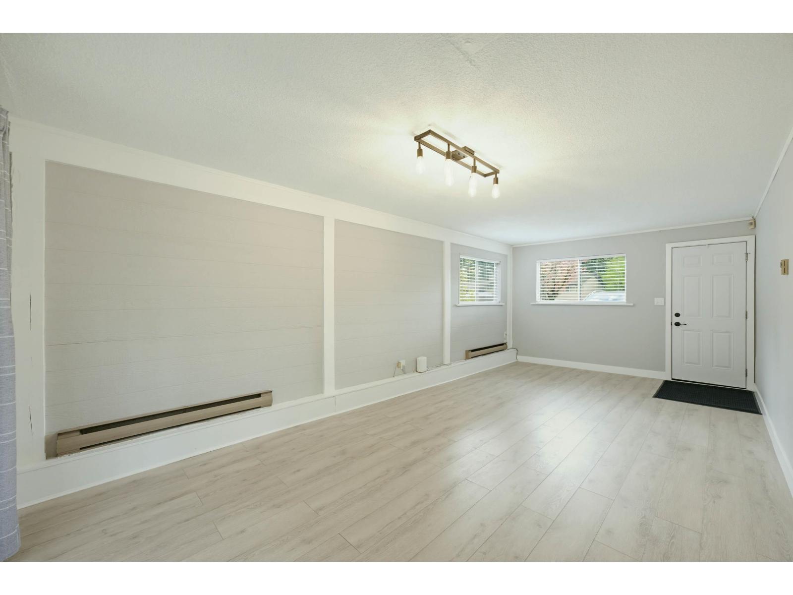 25165 11b Avenue, Langley, British Columbia  V4W 2S7 - Photo 30 - R3111959