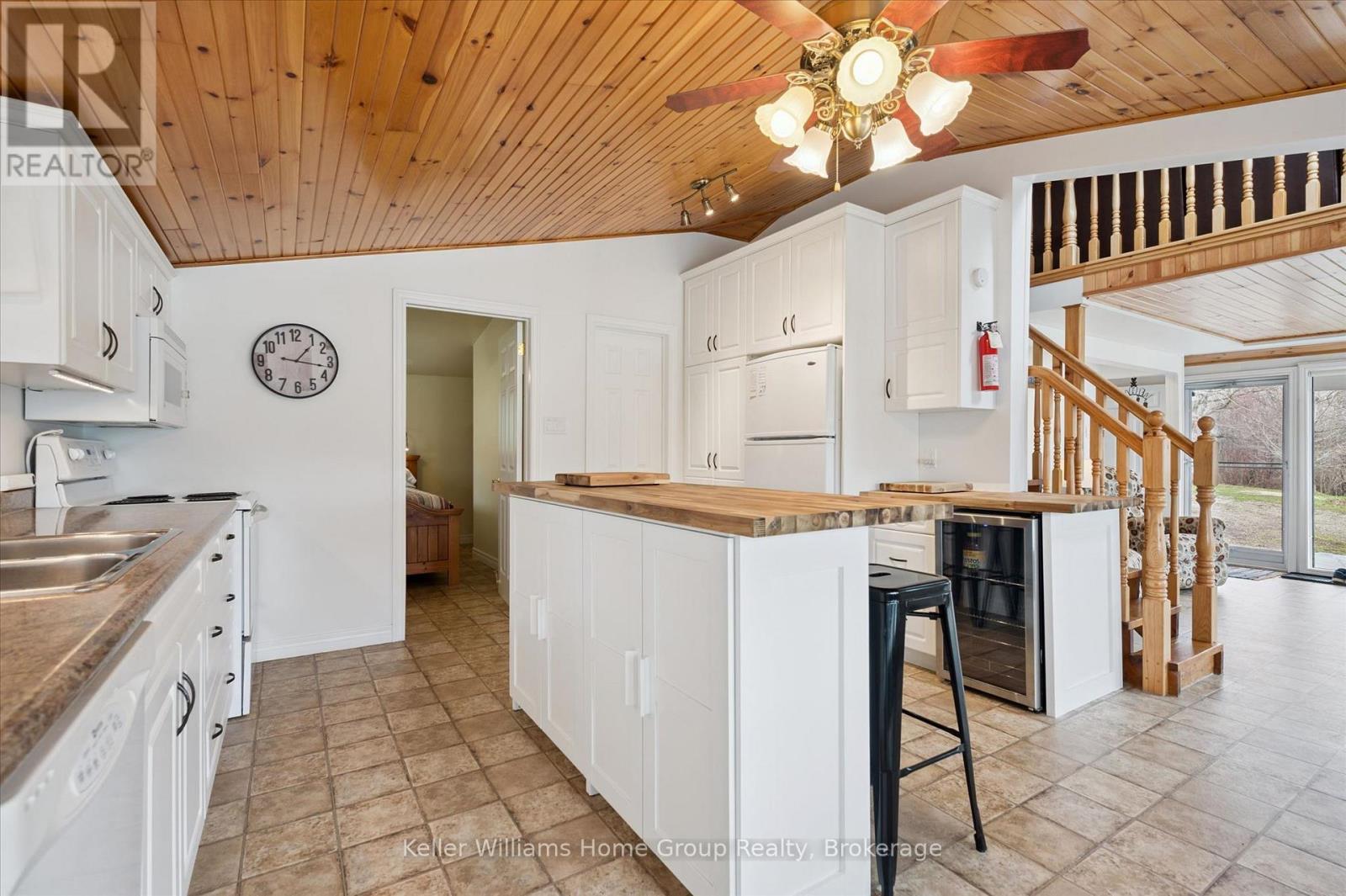 973 Road 10 West, Mapleton, Ontario  N0G 1P0 - Photo 21 - X13016114