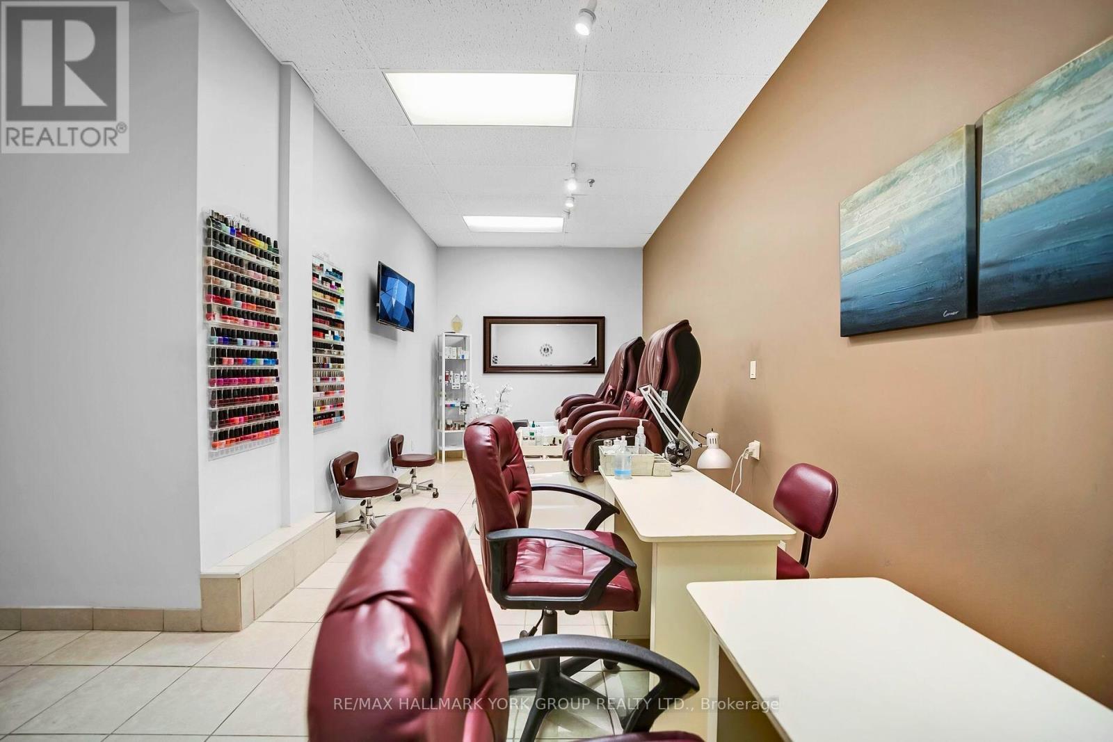 A17 - 2012 Sheppard Avenue E, Toronto, Ontario  M2J 5B3 - Photo 30 - C13016052