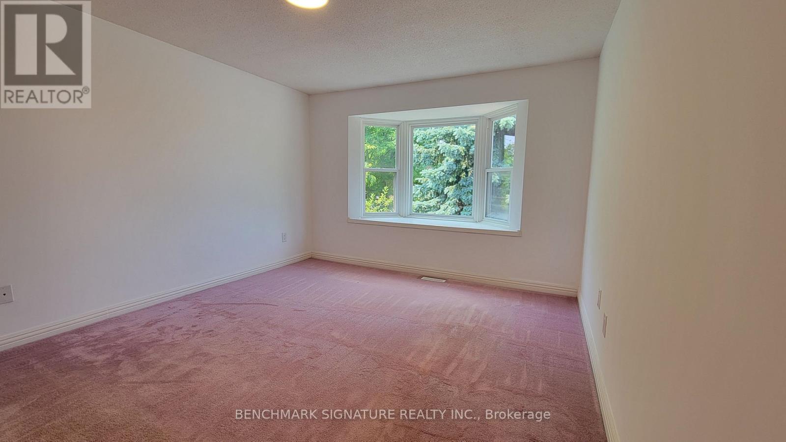 35 Wintermute Boulevard, Toronto, Ontario  M1W 3M5 - Photo 19 - E13016046