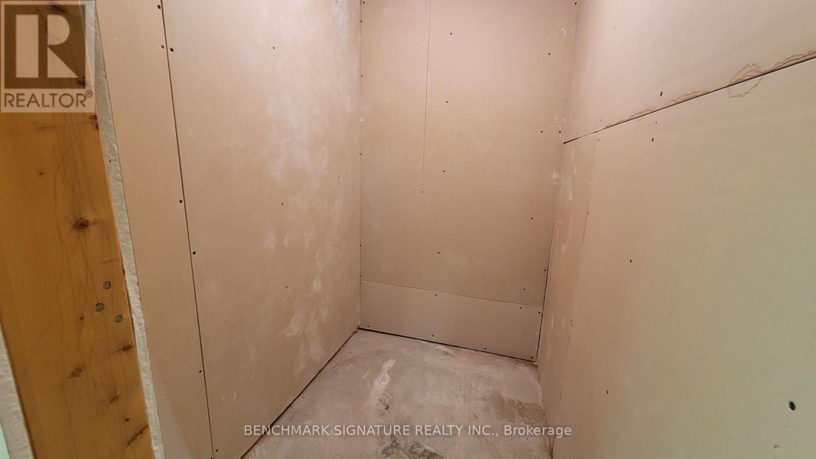 35 Wintermute Boulevard, Toronto, Ontario  M1W 3M5 - Photo 36 - E13016046