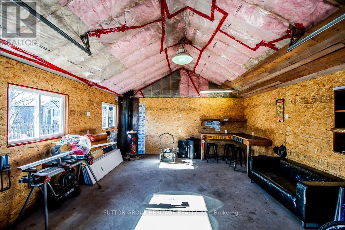 202 Willis Avenue, Whitby, Ontario  L1N 9J9 - Photo 30 - E13016132