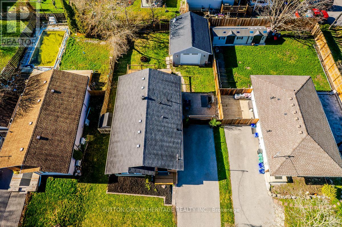 202 Willis Avenue, Whitby, Ontario  L1N 9J9 - Photo 5 - E13016132