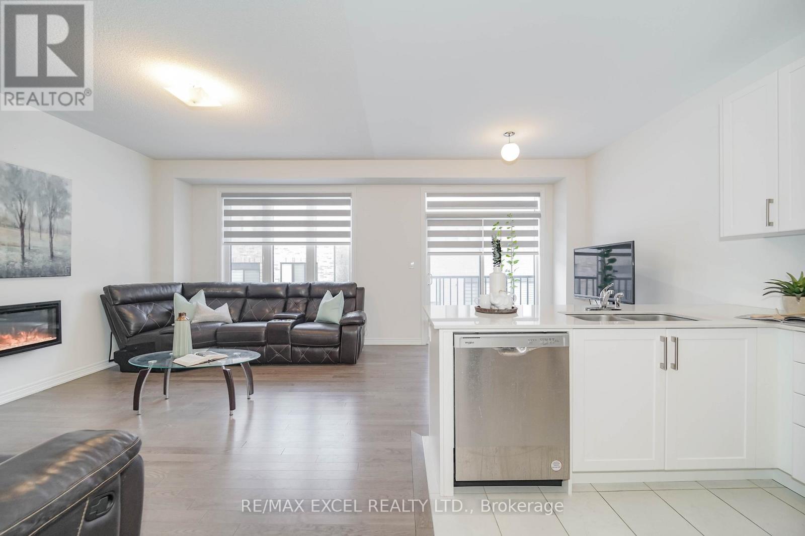 1281 Winding Woods Trail, Pickering, Ontario  L1X 0R9 - Photo 14 - E13016146