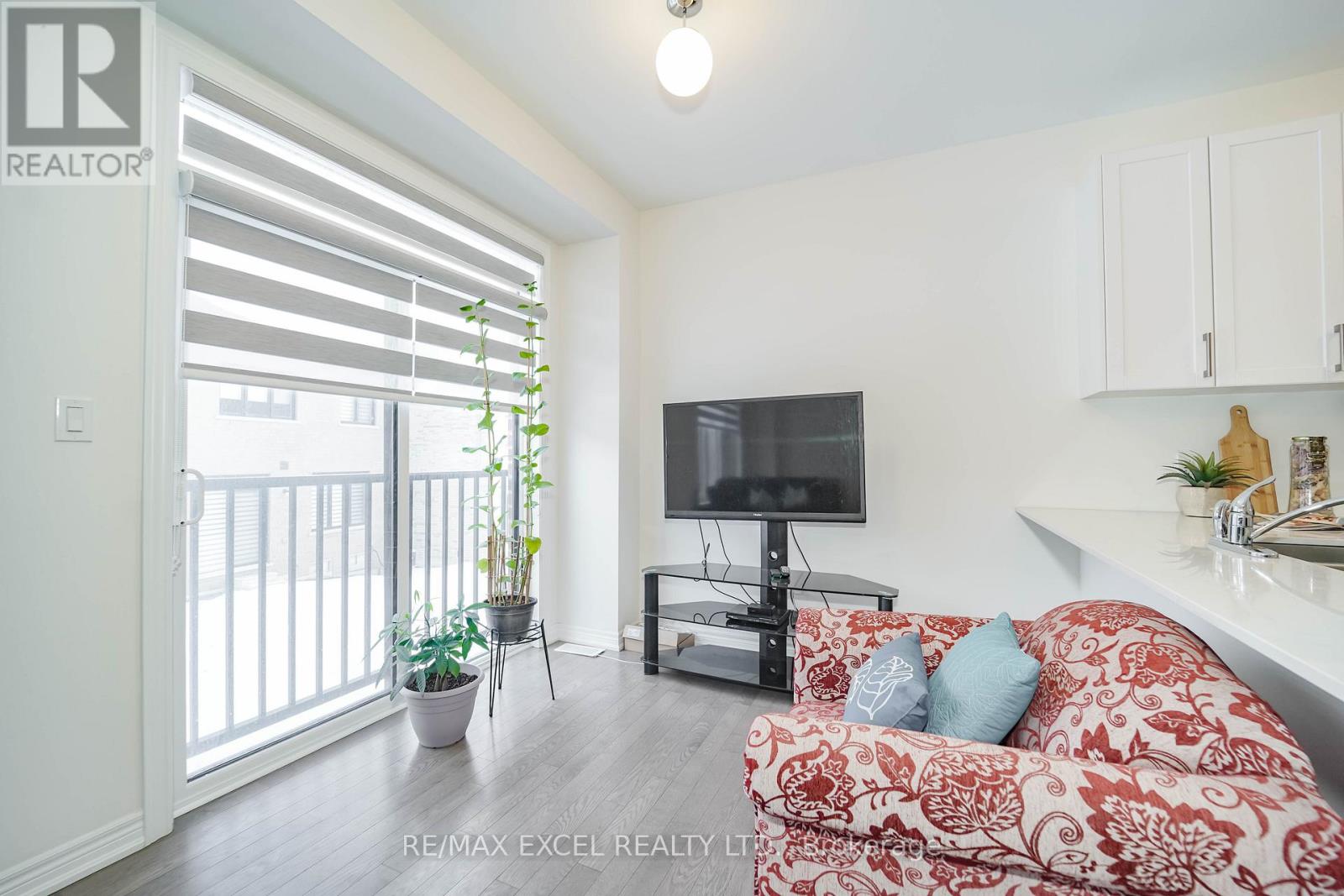 1281 Winding Woods Trail, Pickering, Ontario  L1X 0R9 - Photo 20 - E13016146