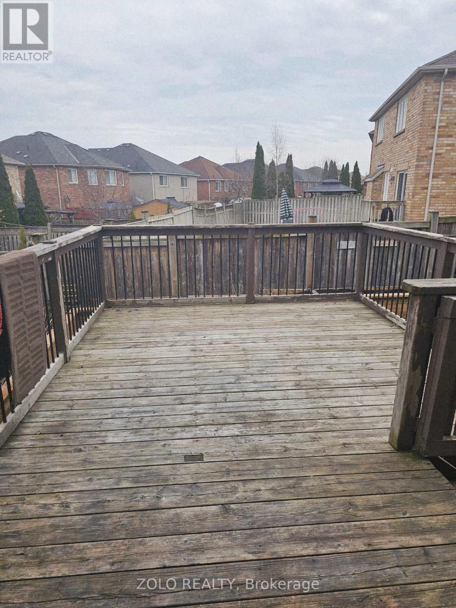 39 Atherton Avenue, Ajax, Ontario  L1T 4X7 - Photo 5 - E13015278