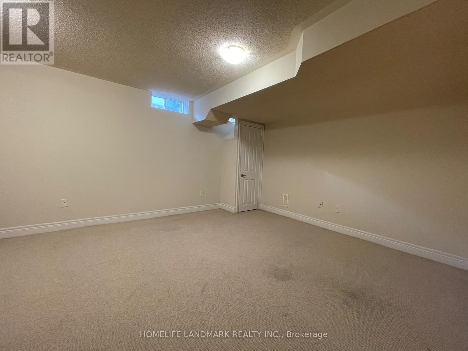 263 Sarah Cline Drive, Oakville, Ontario  L6M 0V4 - Photo 17 - W13010428