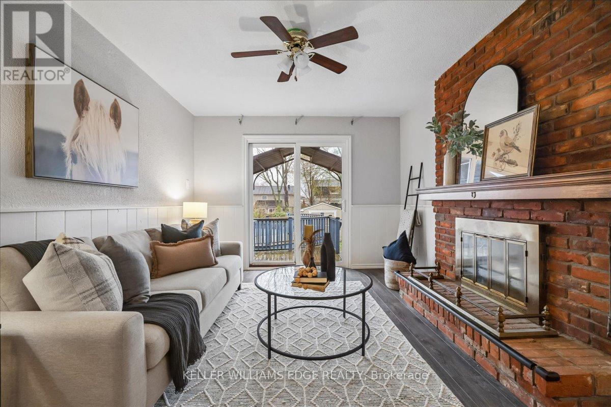 2208 Melissa Crescent, Burlington, Ontario  L7P 4J7 - Photo 10 - W13011772