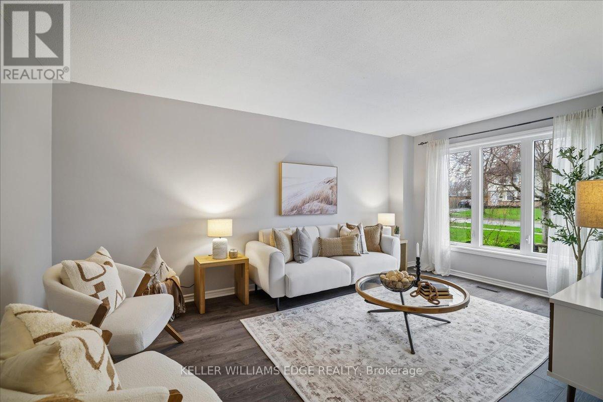 2208 Melissa Crescent, Burlington, Ontario  L7P 4J7 - Photo 5 - W13011772