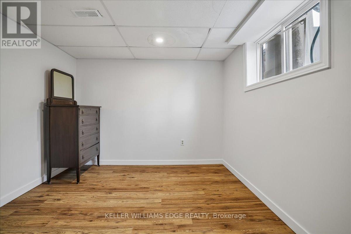 2208 Melissa Crescent, Burlington, Ontario  L7P 4J7 - Photo 40 - W13011772