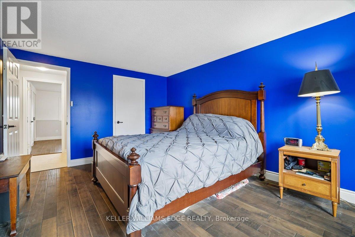 2208 Melissa Crescent, Burlington, Ontario  L7P 4J7 - Photo 25 - W13011772