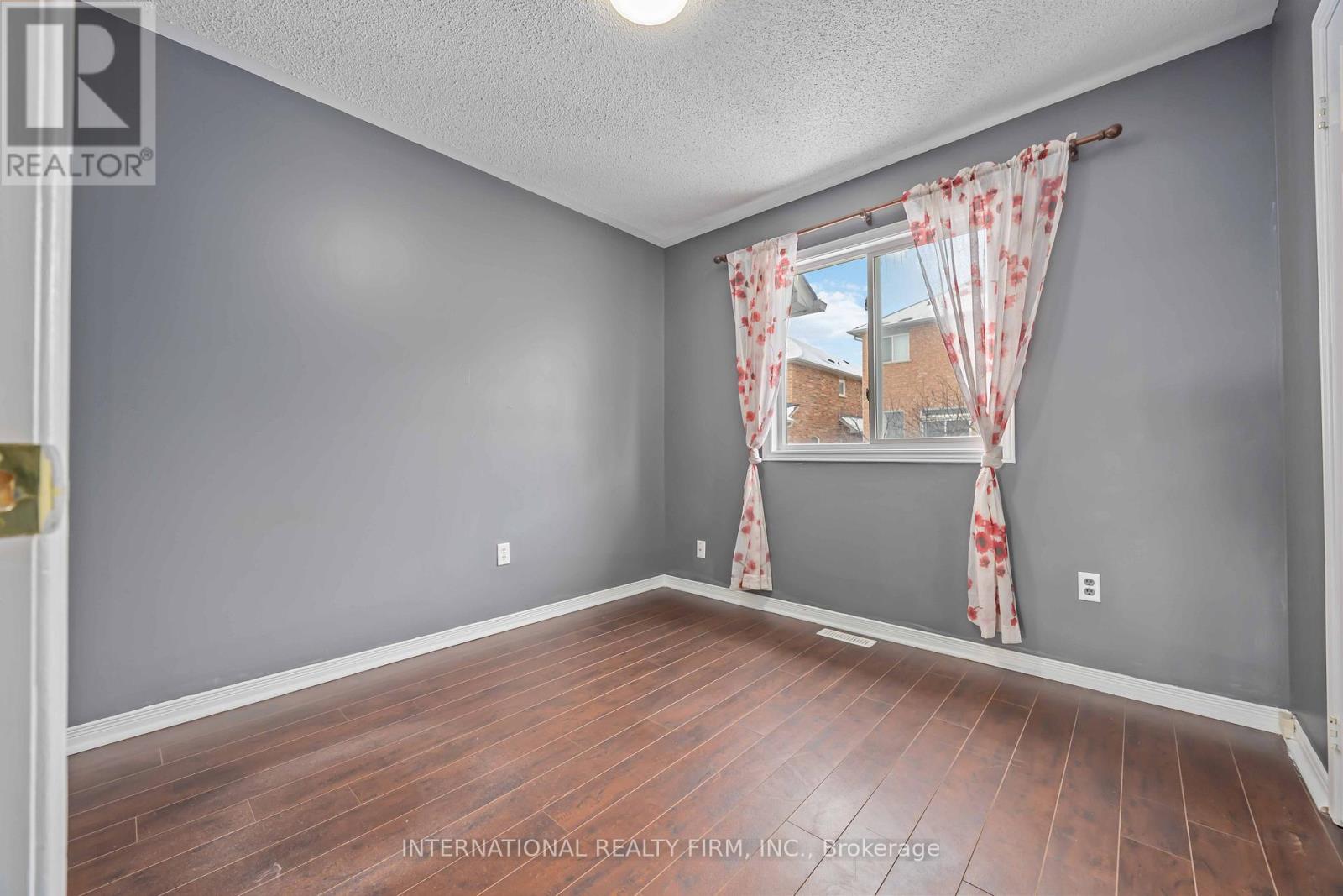 340 Flagstone Way, Newmarket, Ontario  L3X 2R8 - Photo 24 - N13016034