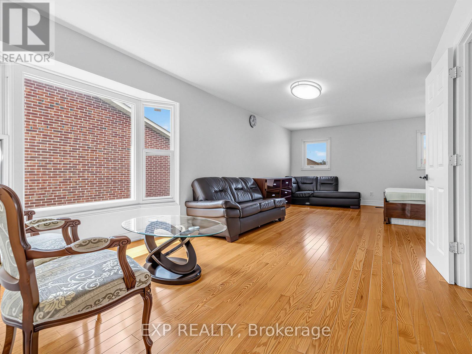 125 Green Bush Crescent, Vaughan, Ontario  L4J 5M3 - Photo 15 - N13016096